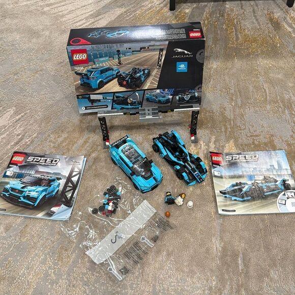 Lego Speed Champions Jaguar Formula E Set used complete with manuals
